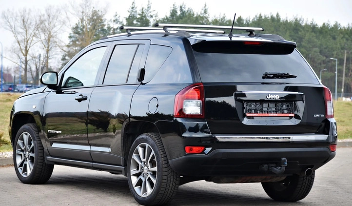 Jeep Compass cena 49700 przebieg: 222000, rok produkcji 2013 z Cybinka małe 277